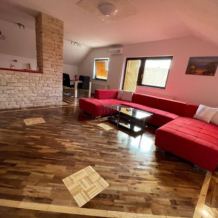 Komfort Apartman Bilivano Zagreb Buitenkant foto