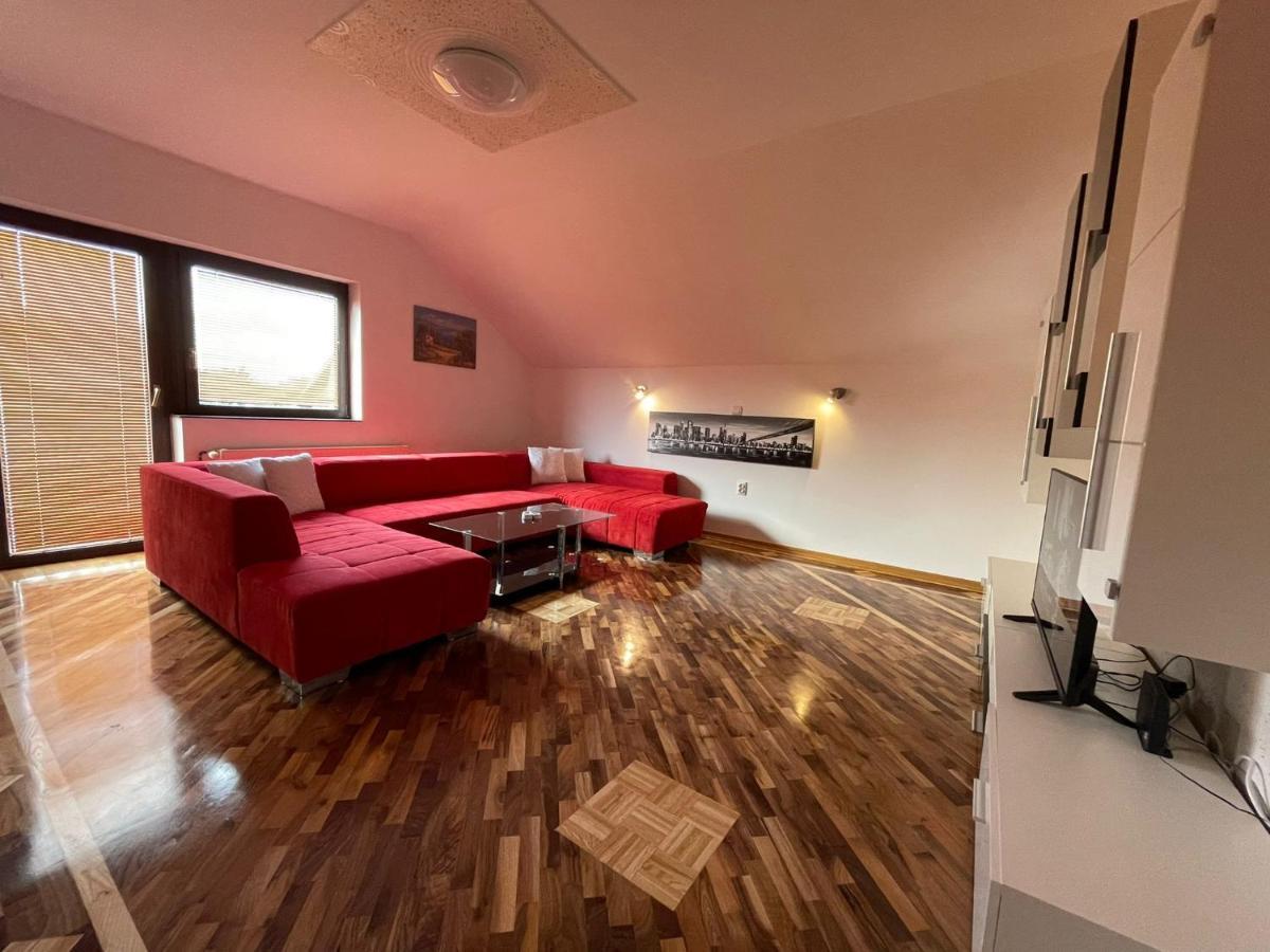 Komfort Apartman Bilivano Zagreb Buitenkant foto