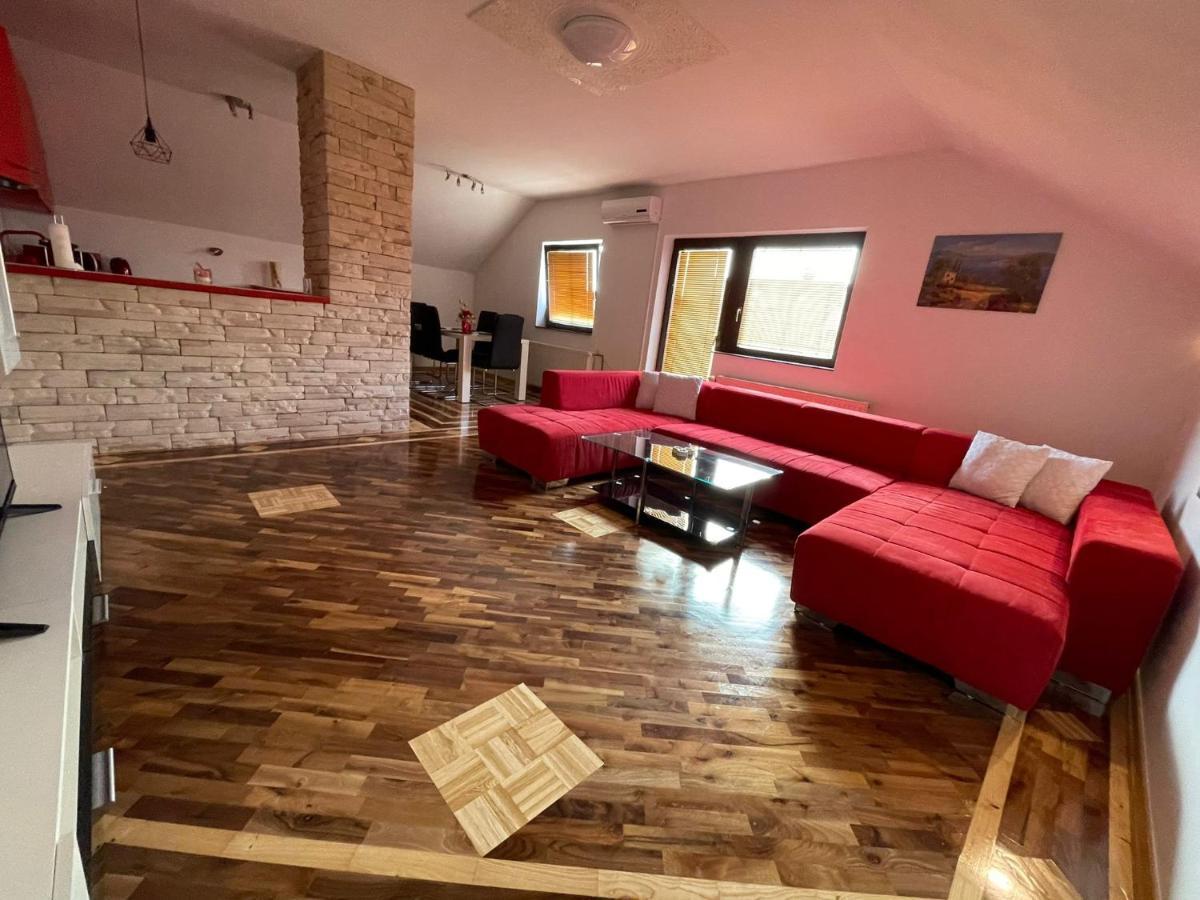 Komfort Apartman Bilivano Zagreb Buitenkant foto